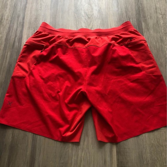 Mens Lululemon Train to Beach Swim Shorts Size XL - Picture 2 of 4